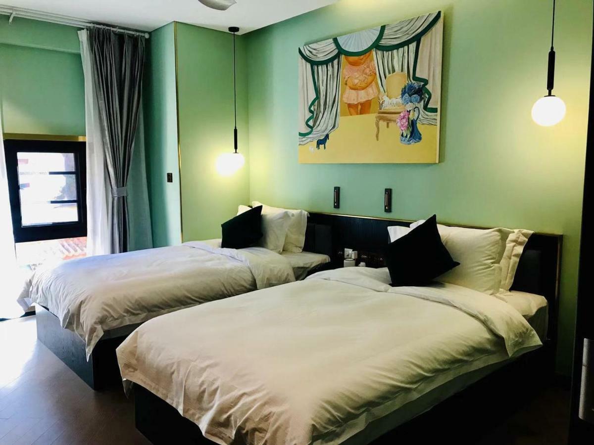 Moon And Chalice Boutique Hotel Kunming Eksteriør billede